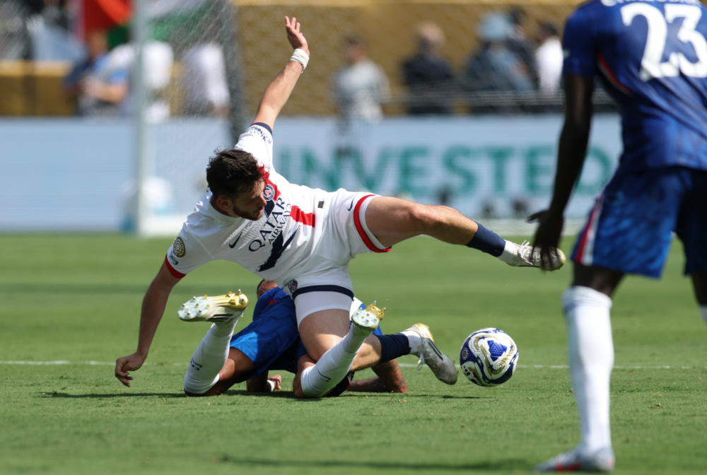 相信凭借他 相信凭借他