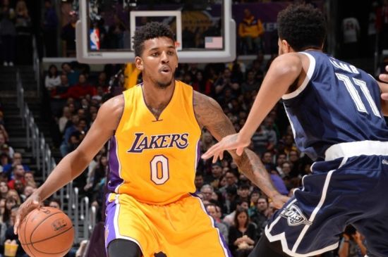 与你最近的 与你最近的